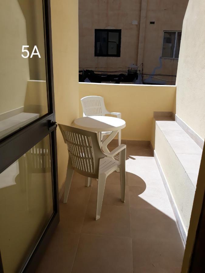 Seabreeze Holiday Guestrooms Сейнт Полс Бей Екстериор снимка